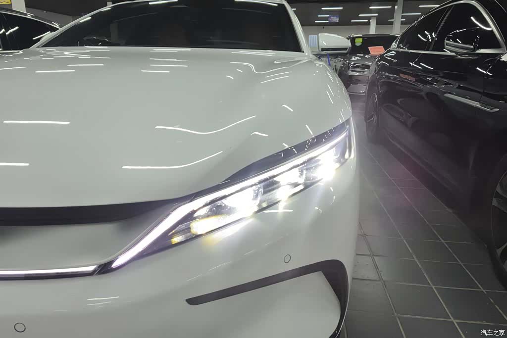 BYD Han, 2023 все фото