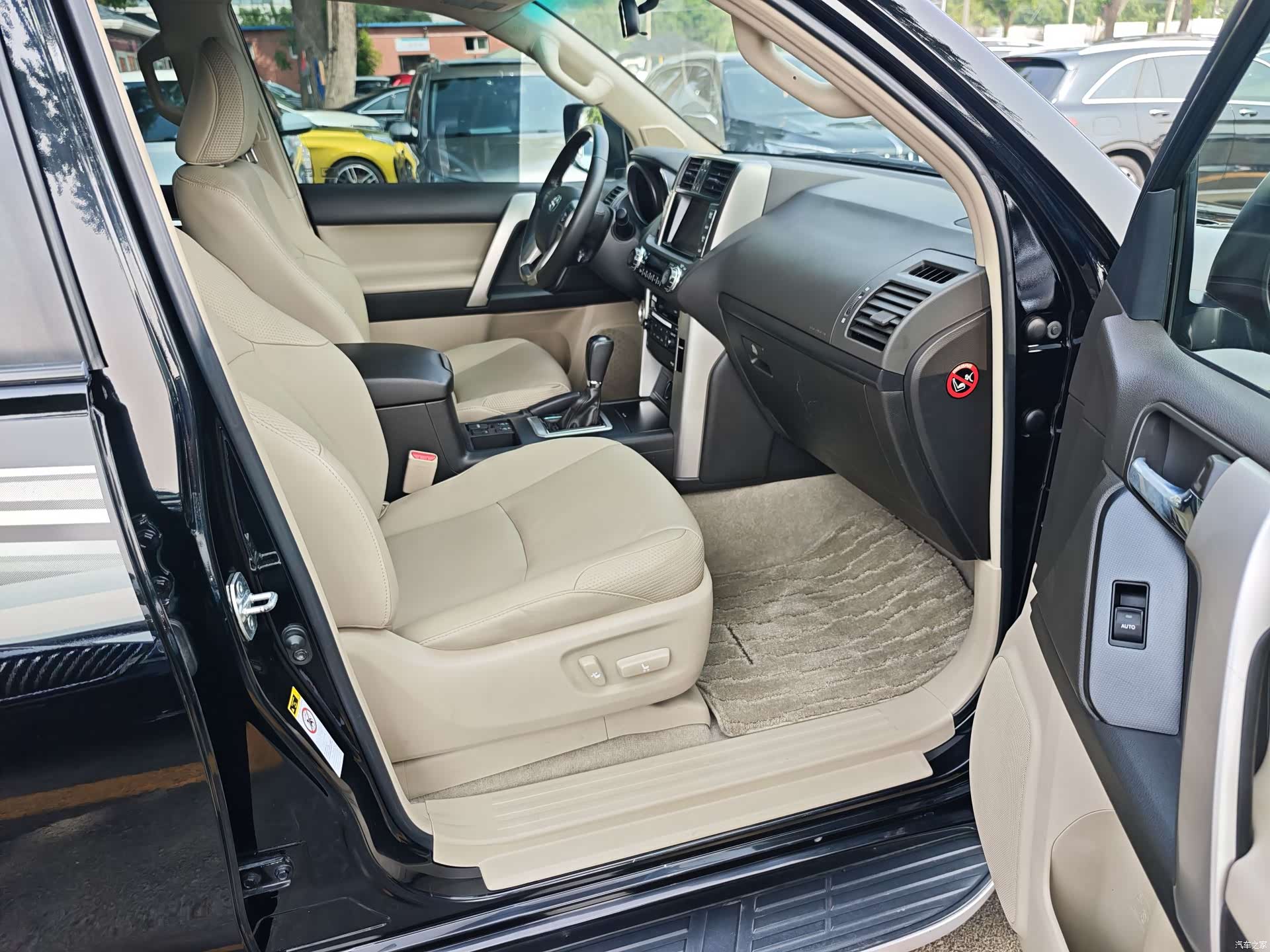 Toyota Prado, 2012 10