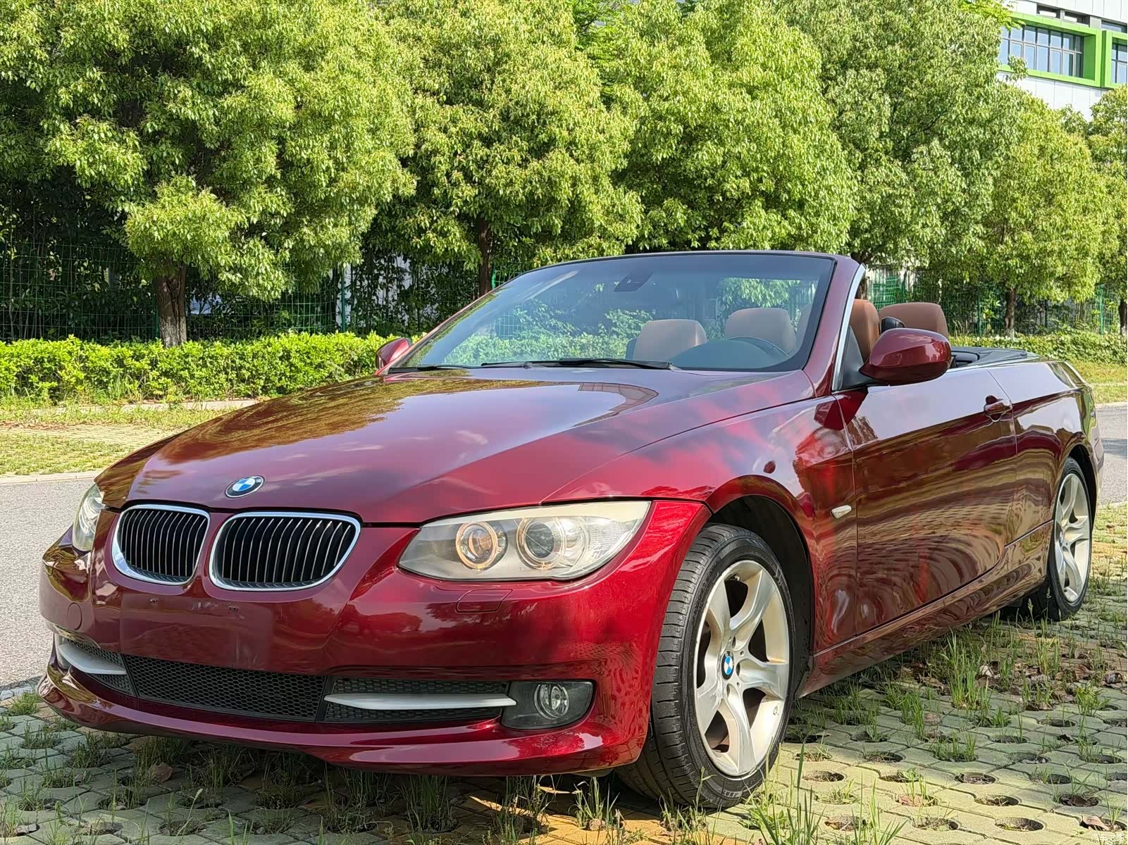 BMW 3 Series, 2011 1