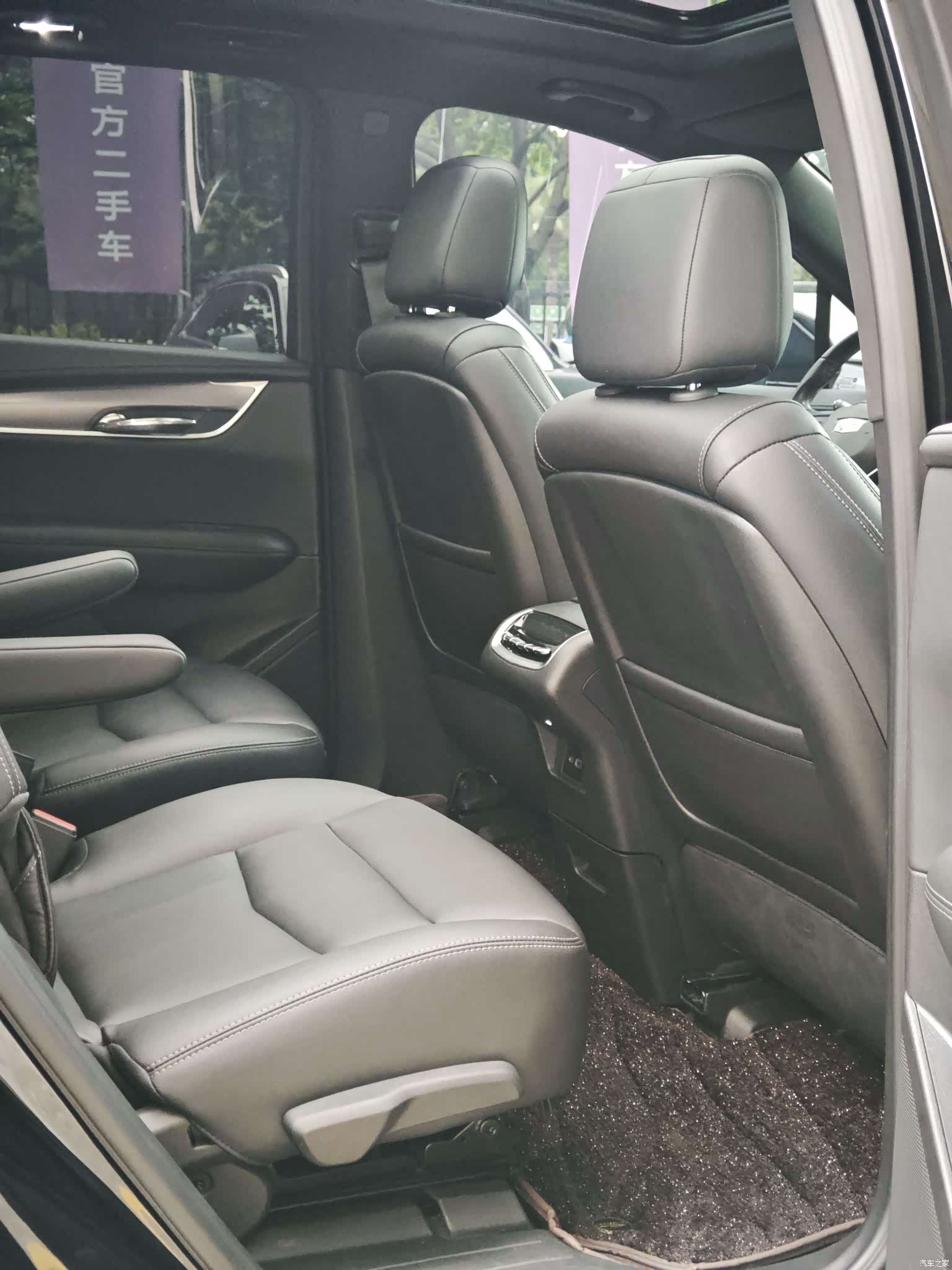 Cadillac XT6, 2022 10