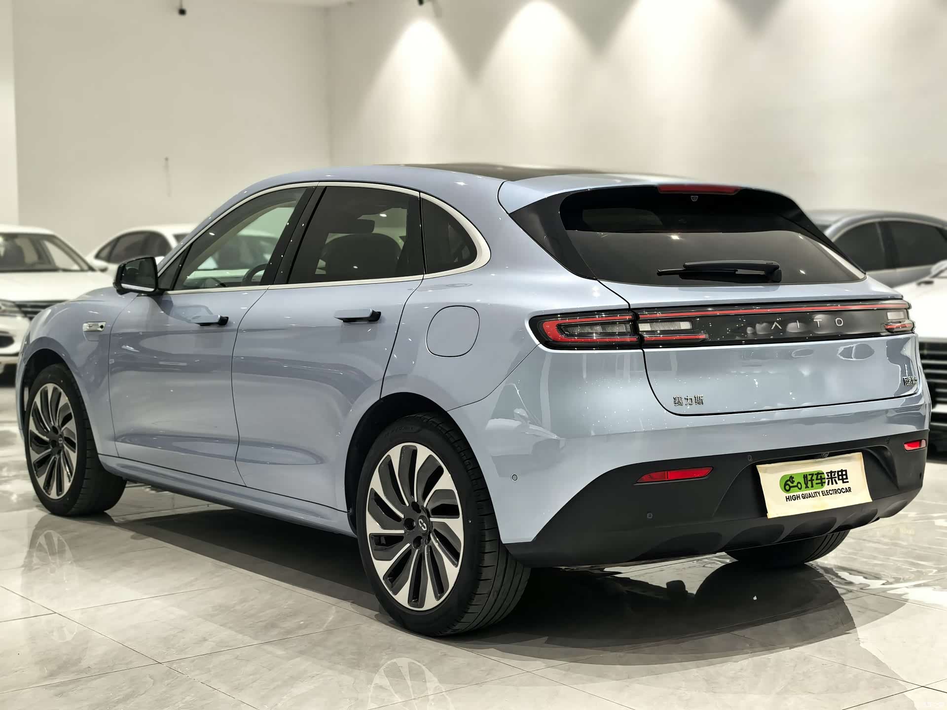 AITO M5, 2023 6