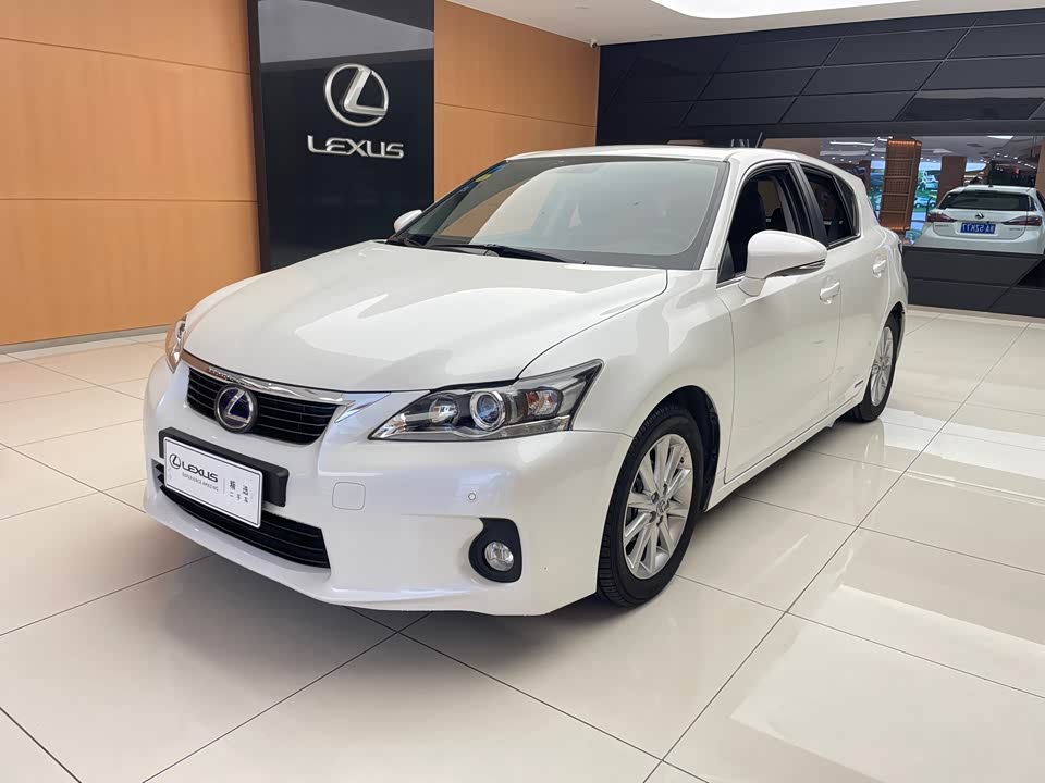 Lexus CT