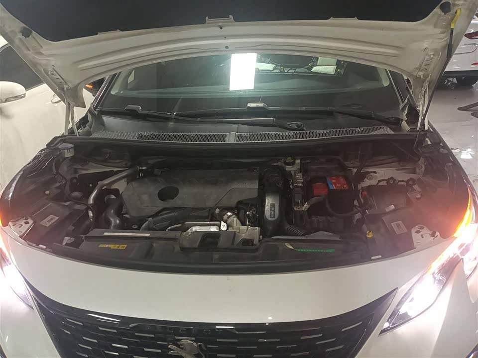 Peugeot 4008 Peugeot 4008