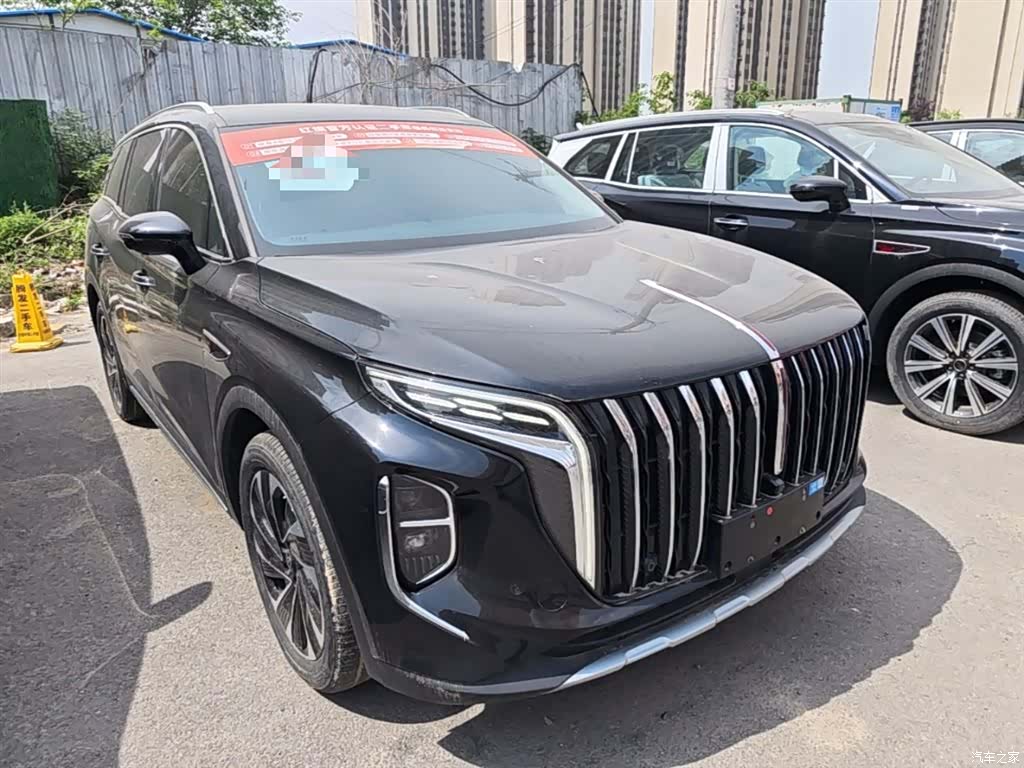 Hongqi HS7, 2025 4