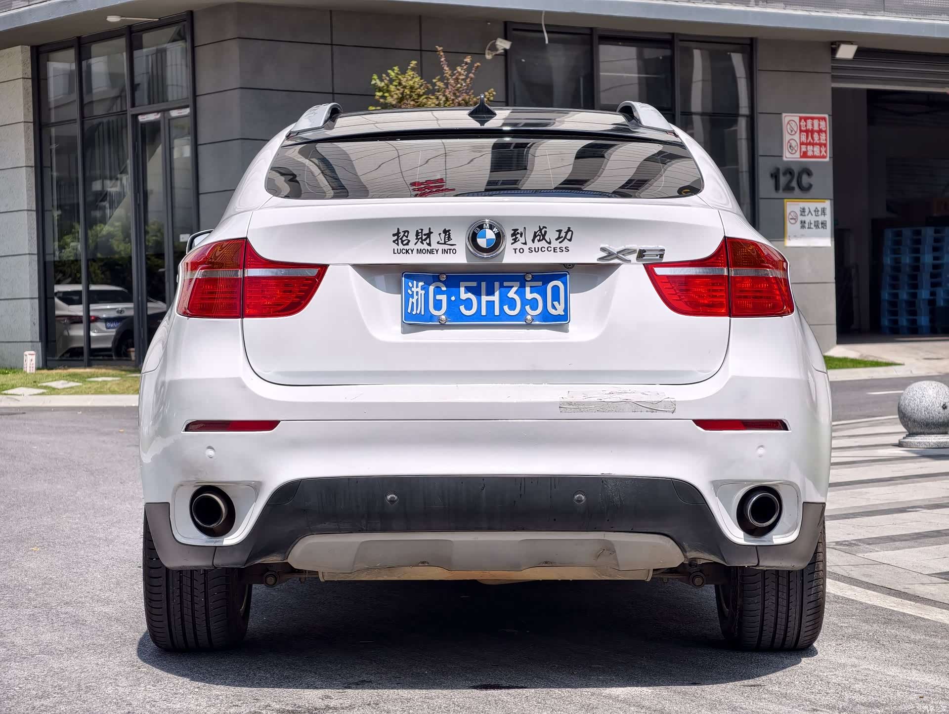 BMW X6, 2011 9