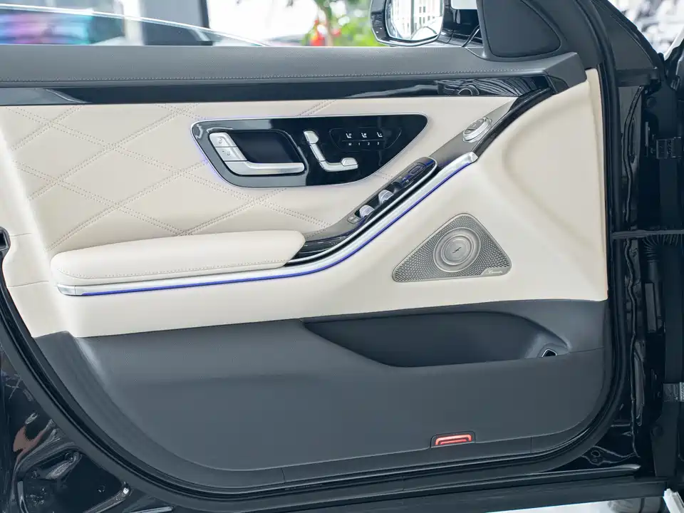 Mercedes-Benz Maybach S-class