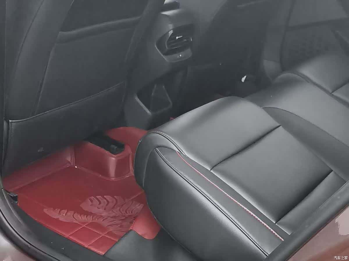 MG MG5, 2021 11