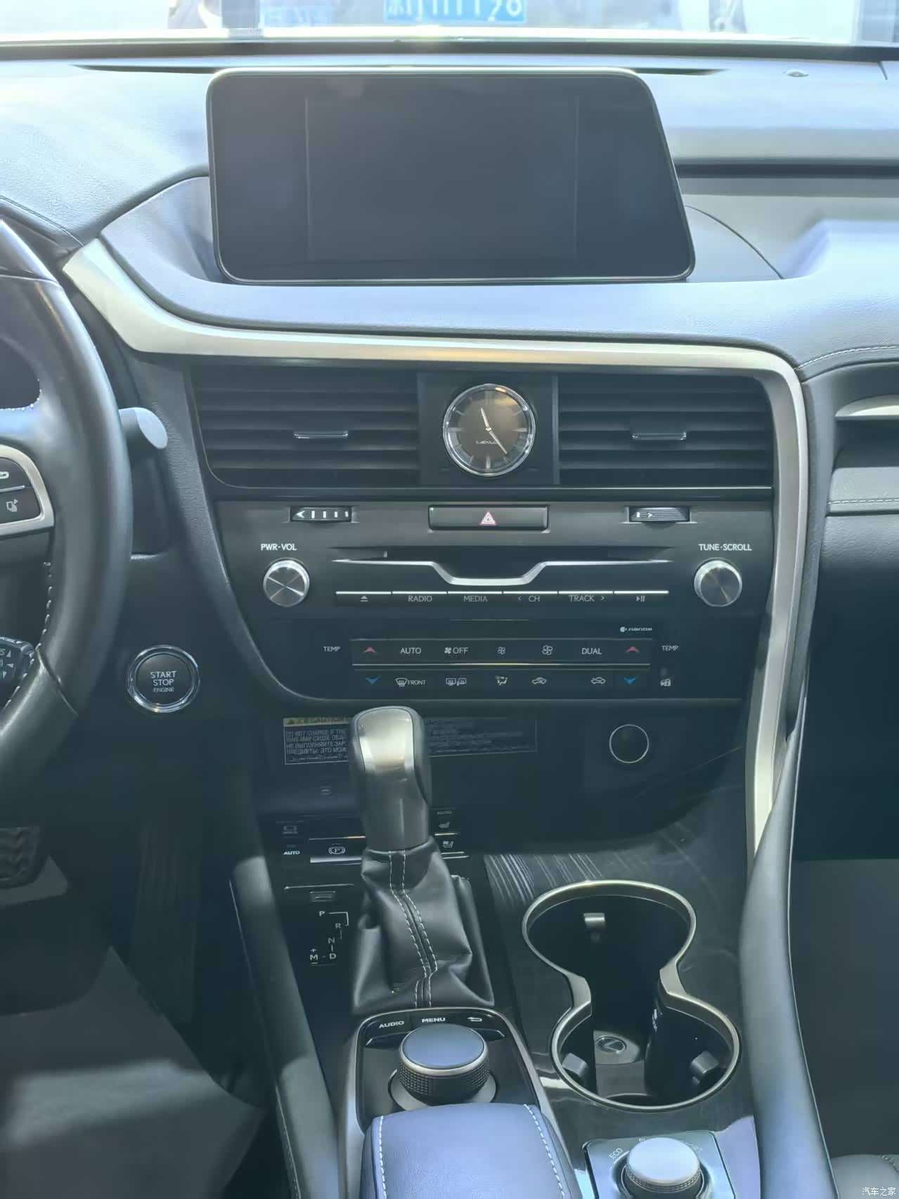 Lexus RX, 2019 16