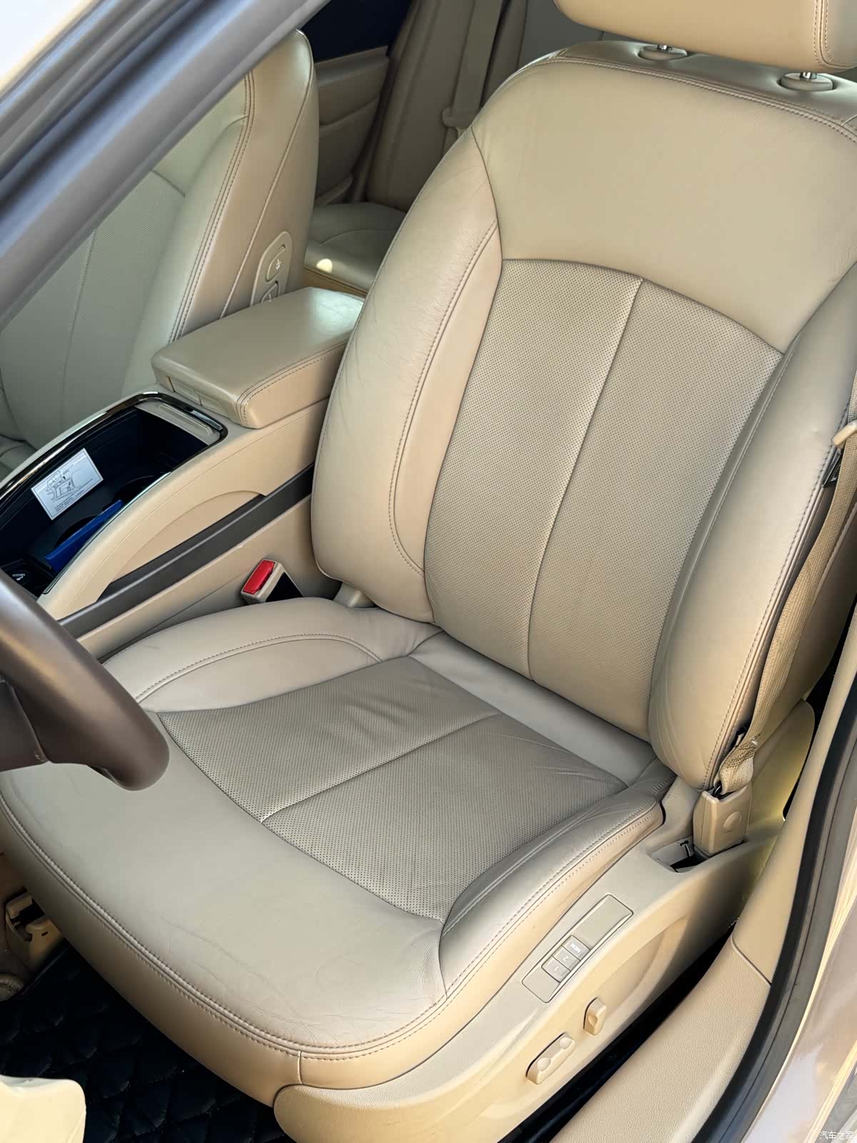 Buick LaCrosse, 2009 17