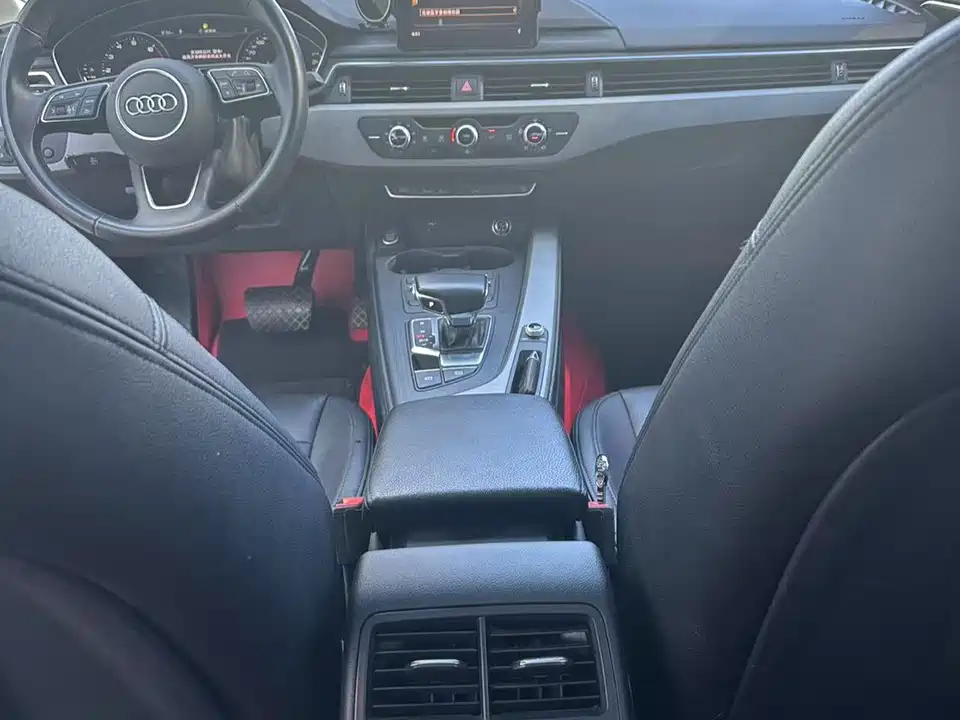 Audi A4L Audi A4L