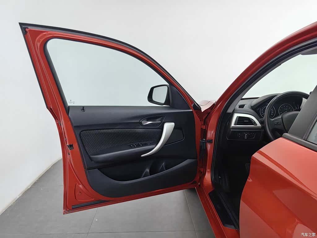 BMW 1 Series, 2014 8