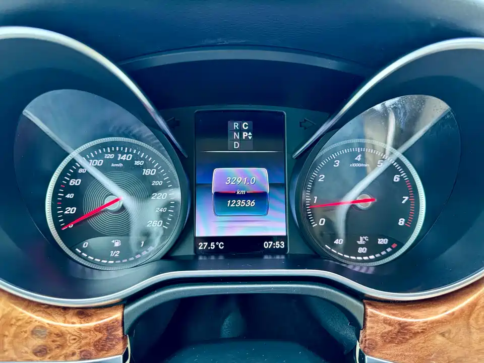 Mercedes-Benz V-class Mercedes-Benz V-class