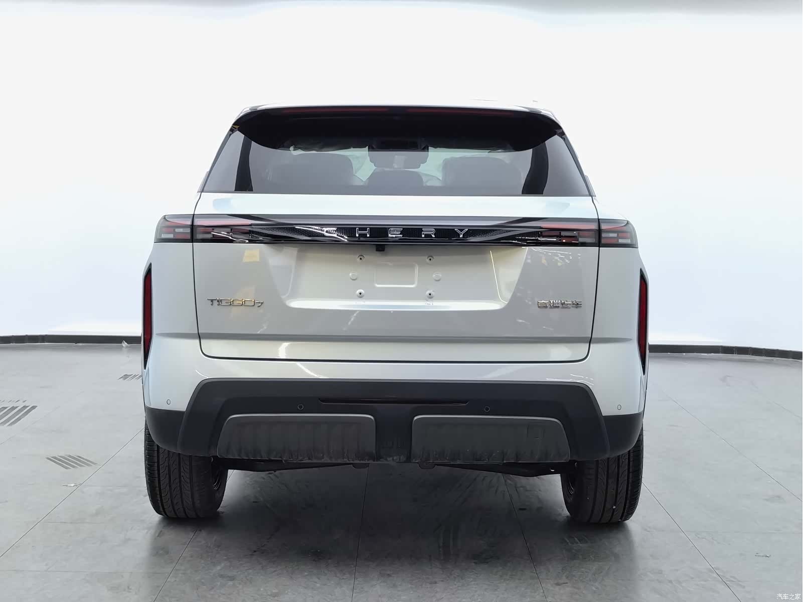 Chery Tiggo 7, 2026 все фото