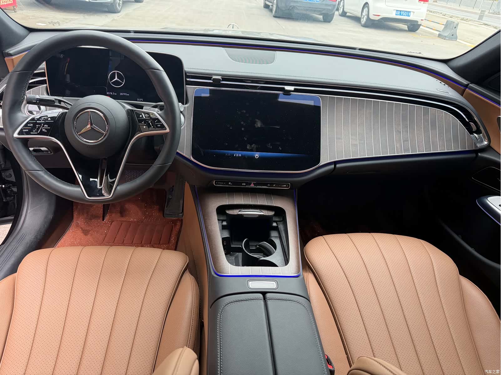 Mercedes-Benz E-Class, 2024 6