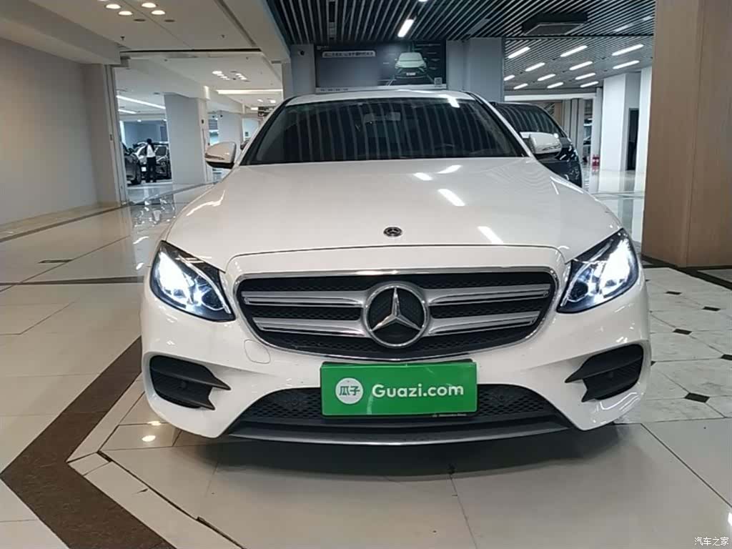 Mercedes-Benz E-Class, 2019 3