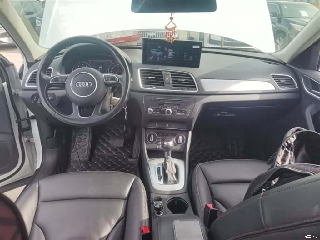 Audi Q3, 2017 10