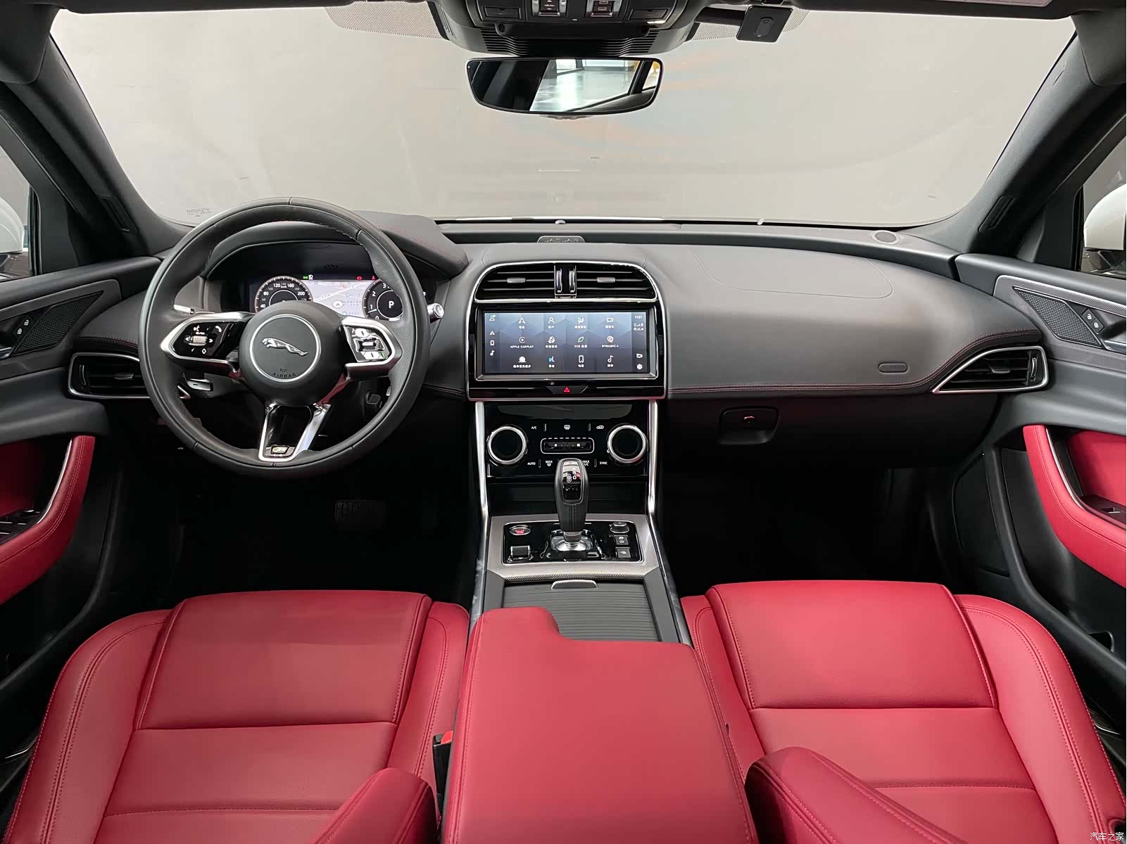 Land Rover XEL, 2022 11