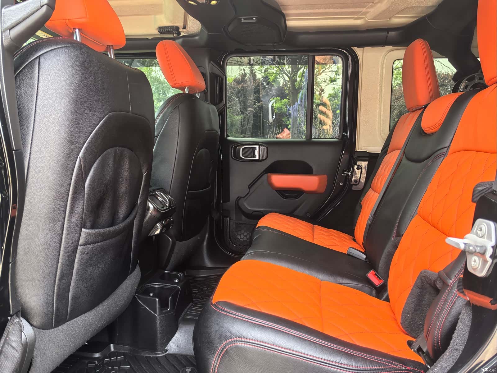 Jeep Wrangler, 2020 все фото