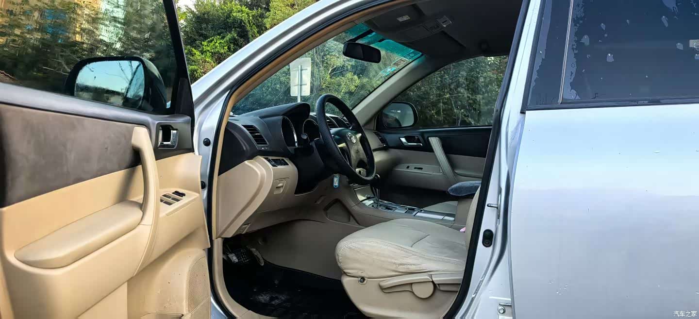 Toyota Highlander, 2009 6