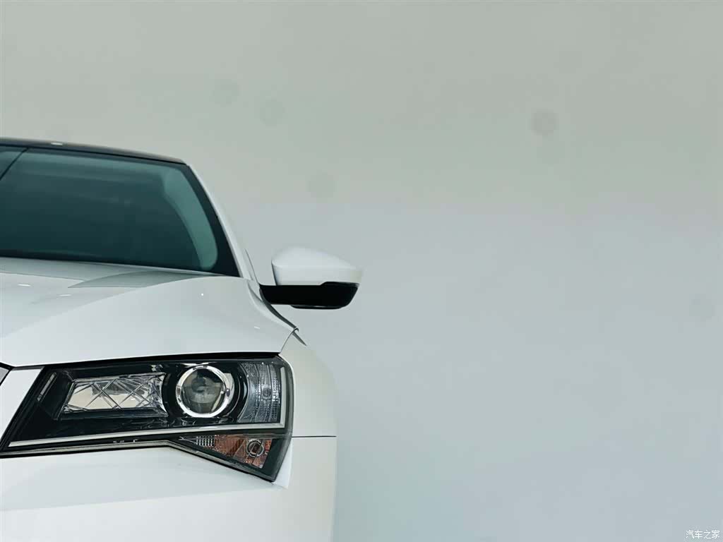 Skoda Superb, 2017 10