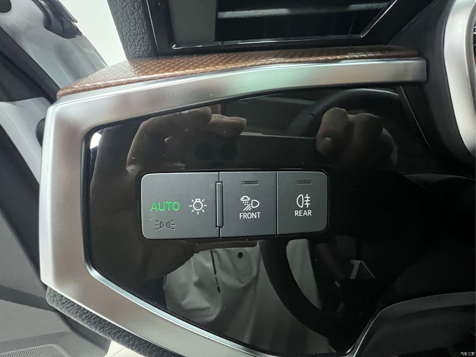 Audi Q3, 2023 19