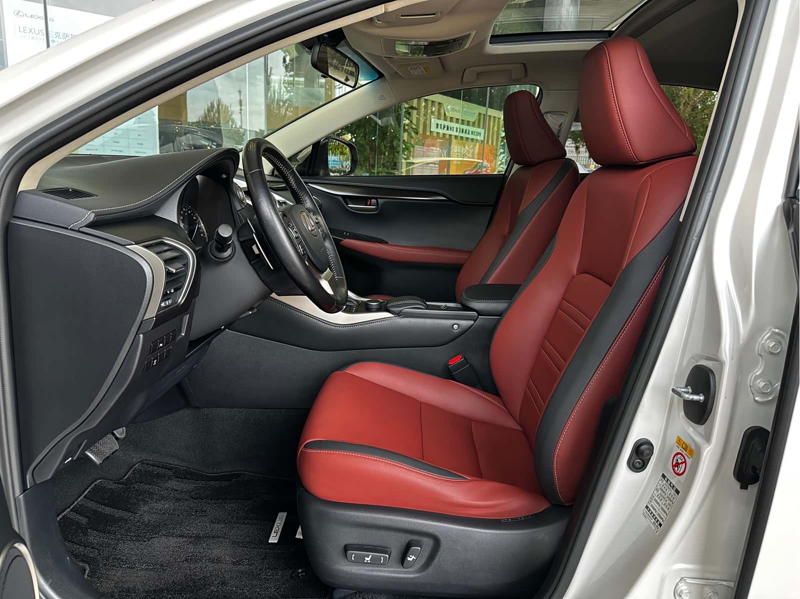 Lexus NX, 2017 6