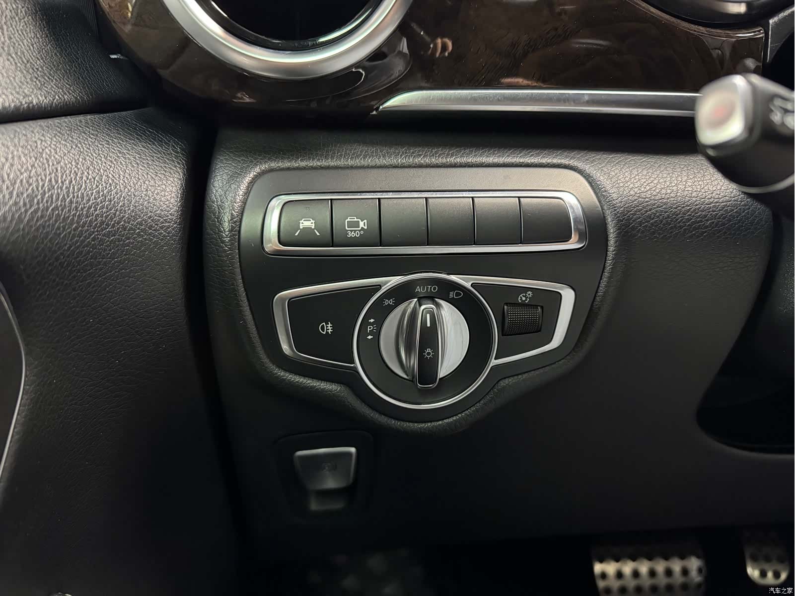 Mercedes-Benz V-Class, 2018 16