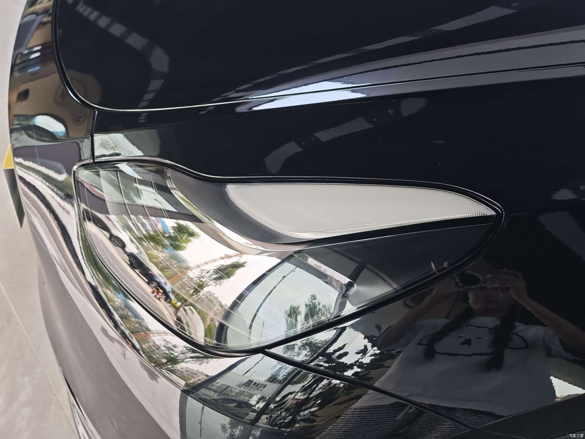 Tesla Model Y, 2022 15