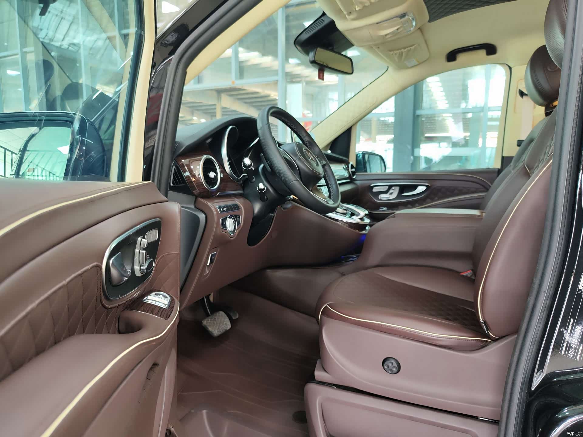 Mercedes-Benz V-Class, 2018 4