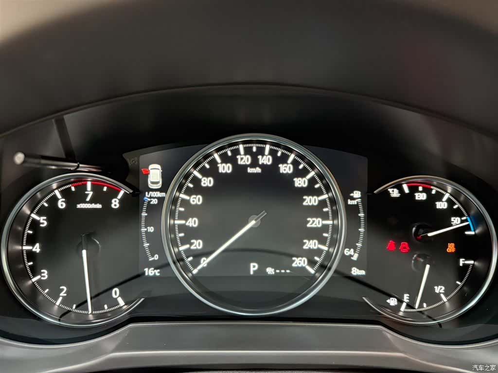 Mazda CX-5, 2026 10