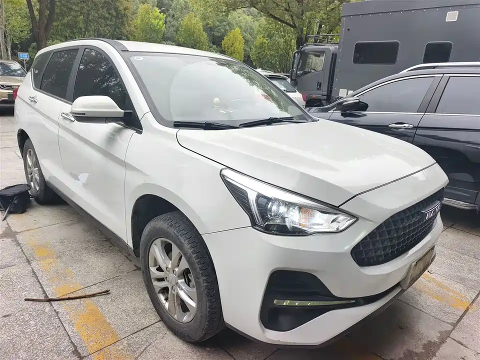 Haval M6