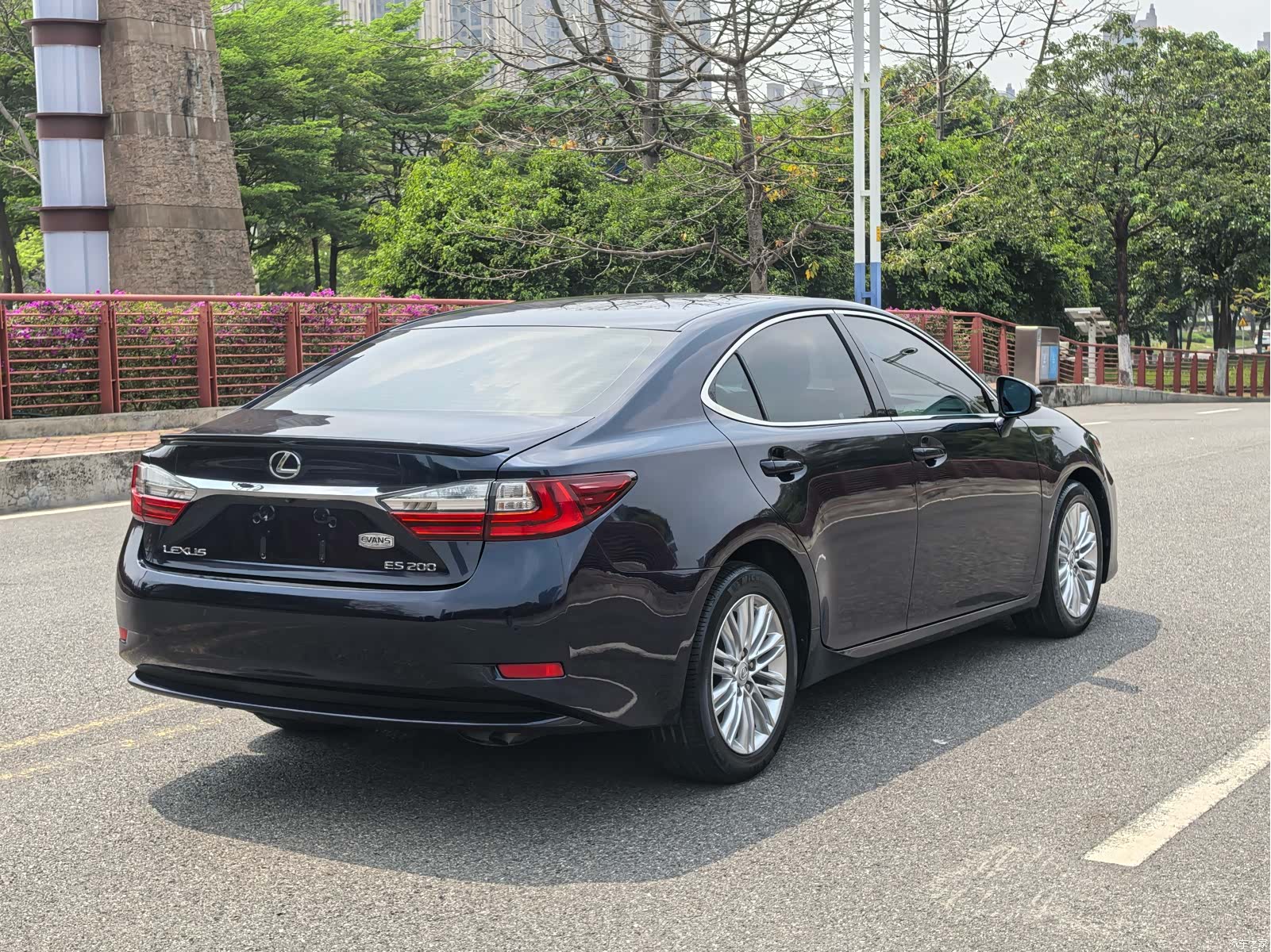 Lexus ES, 2018 10
