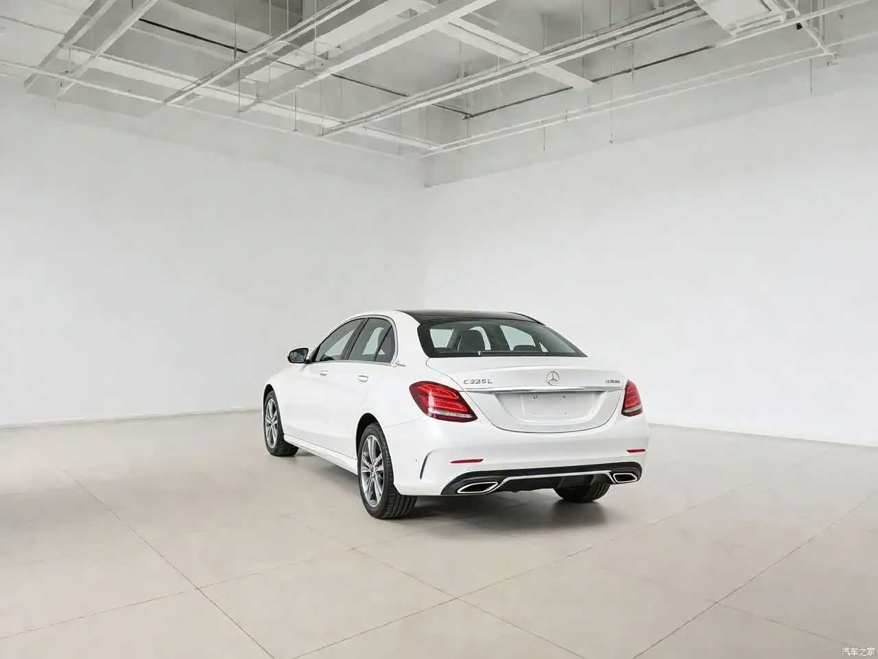 Mercedes-Benz C-Class, 2023 15