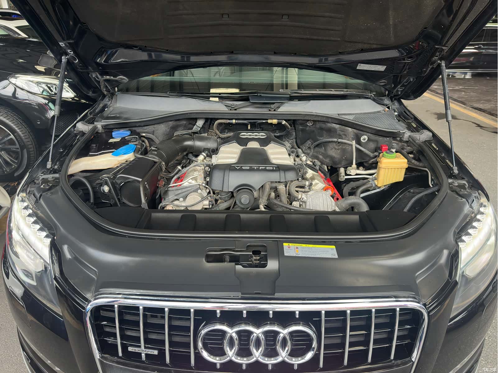Audi Q7, 2013 8