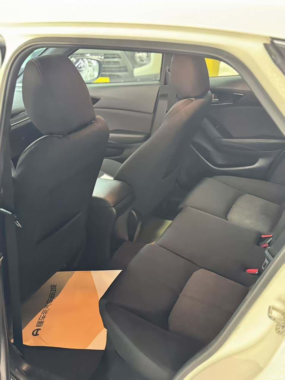 Mazda CX-4, 2023 8
