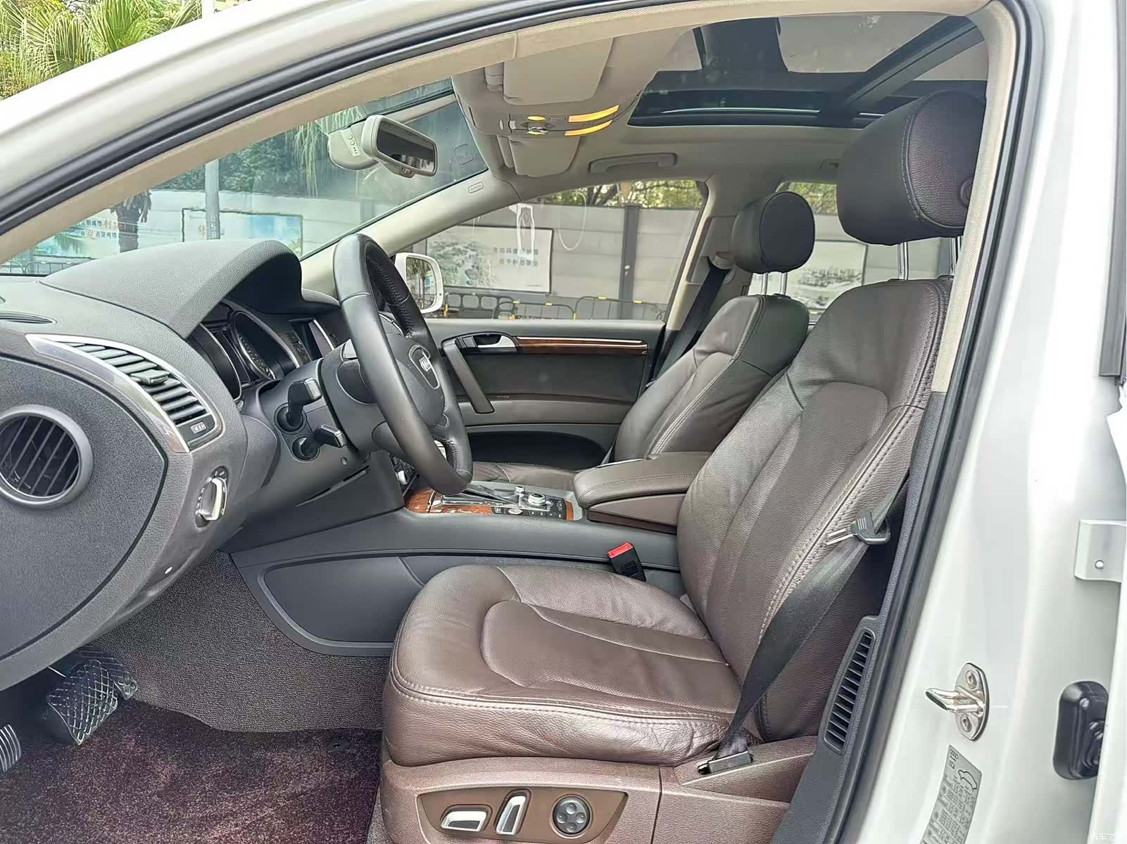 Audi Q7, 2014 4