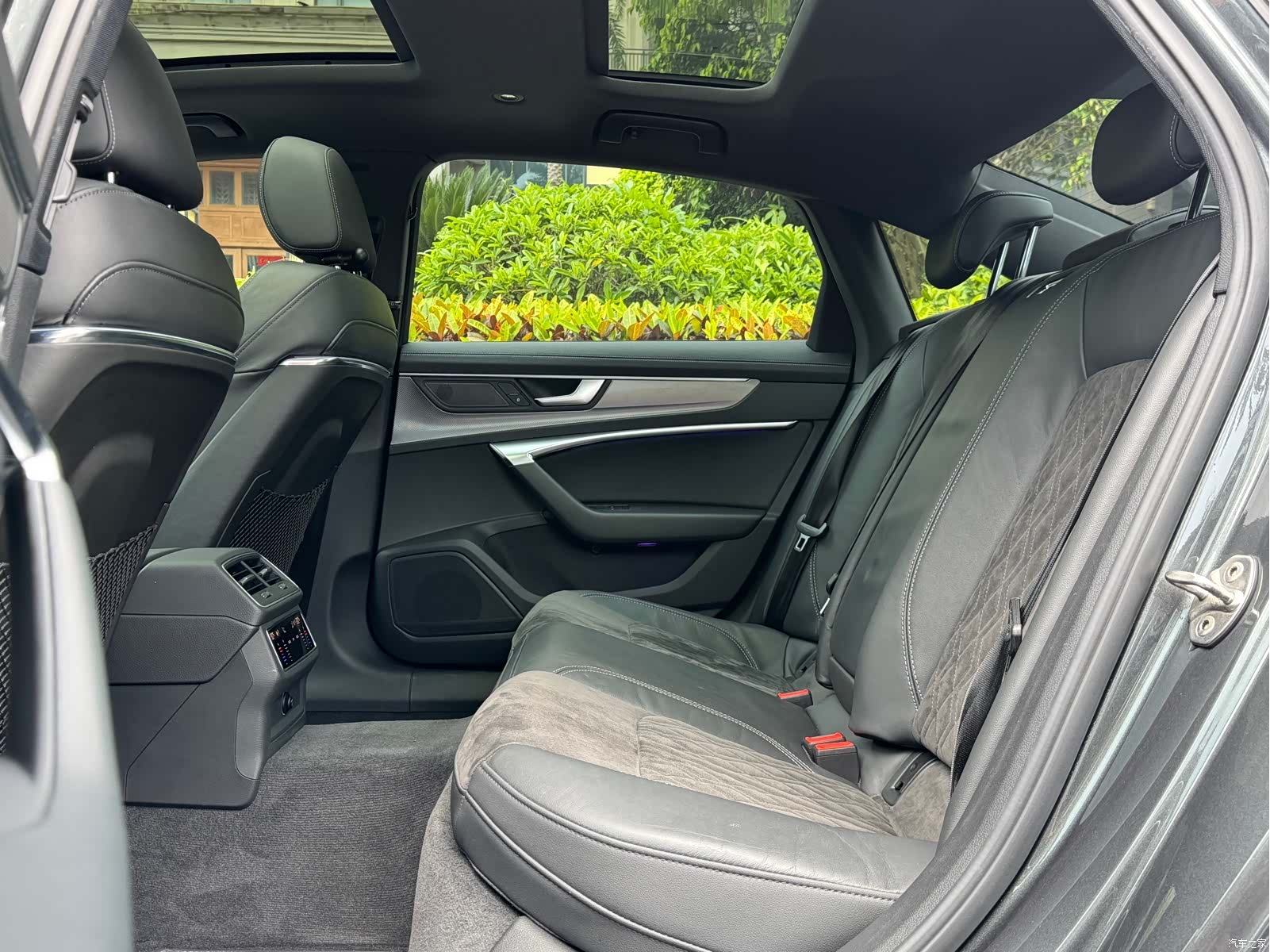 Audi A6L, 2022 9