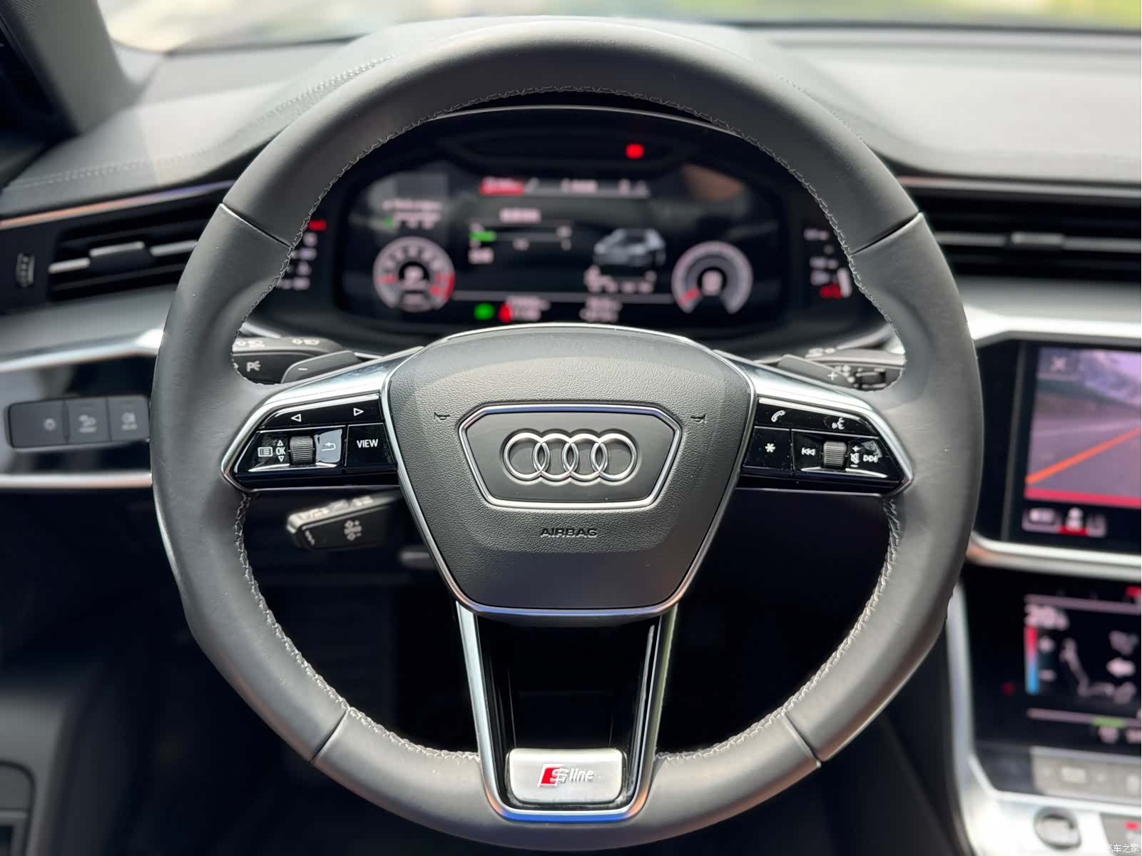 Audi A6L, 2022 15
