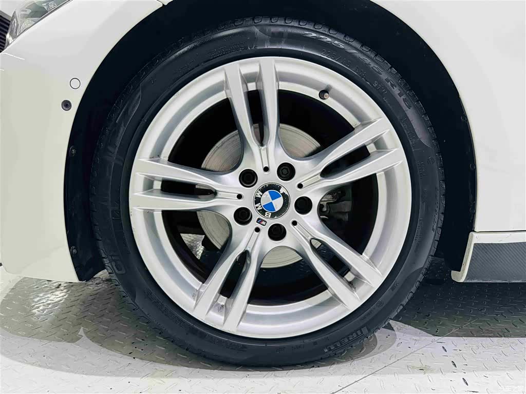 BMW 3 Series, 2015 10