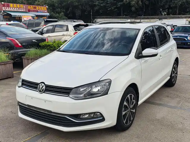 Volkswagen Polo 2016 — купить из Китая под заказ