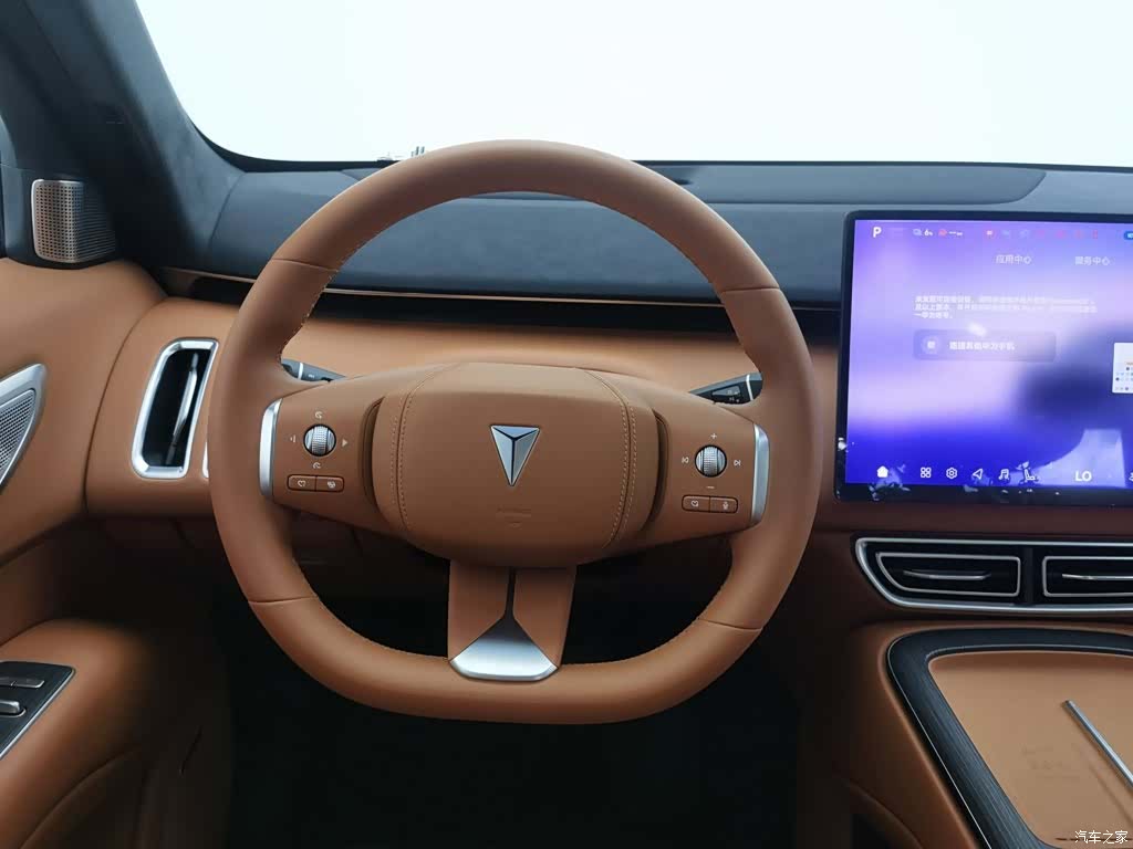 Deepal S09, 2025 11