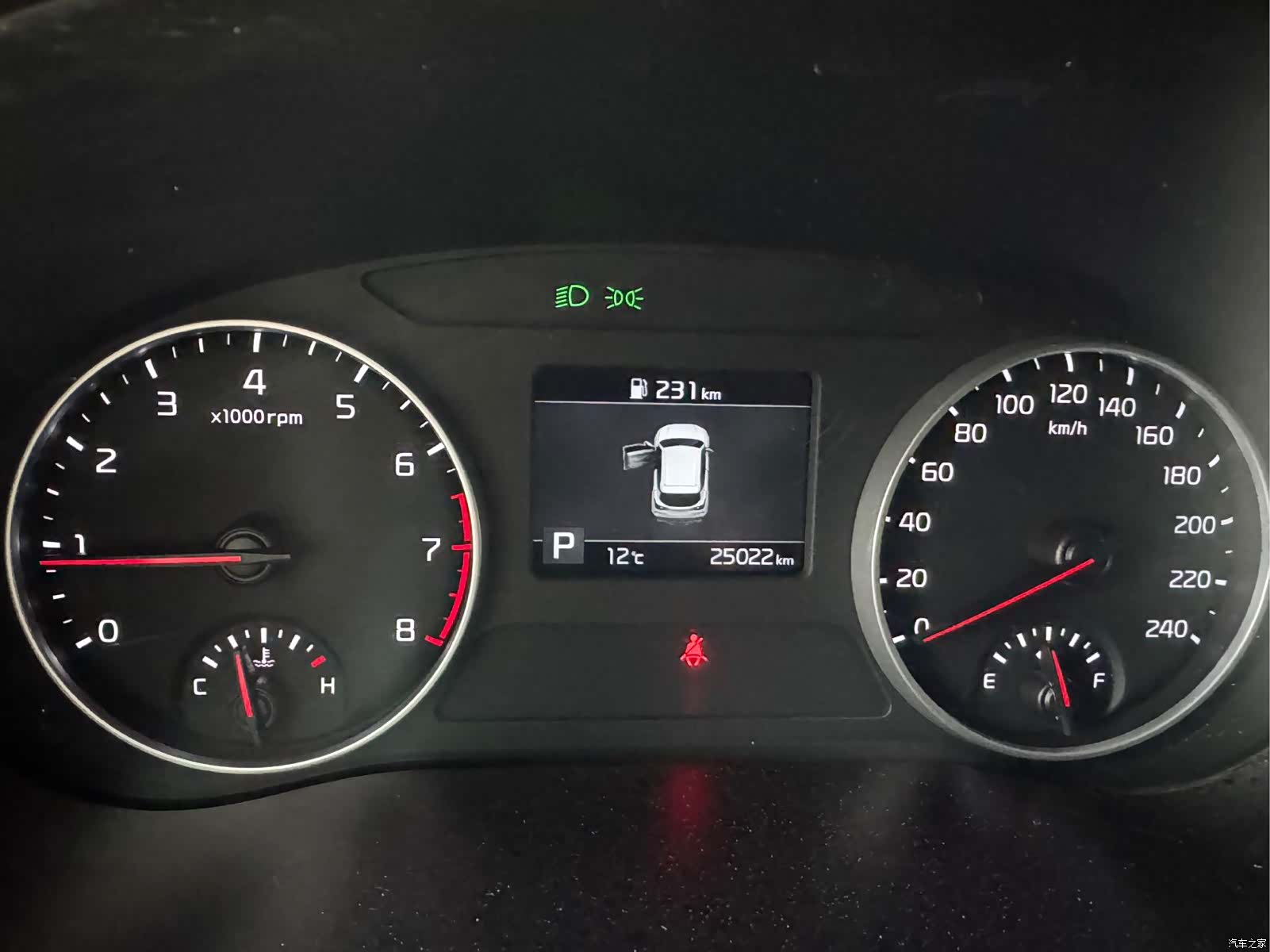 Kia KX3, 2022 7