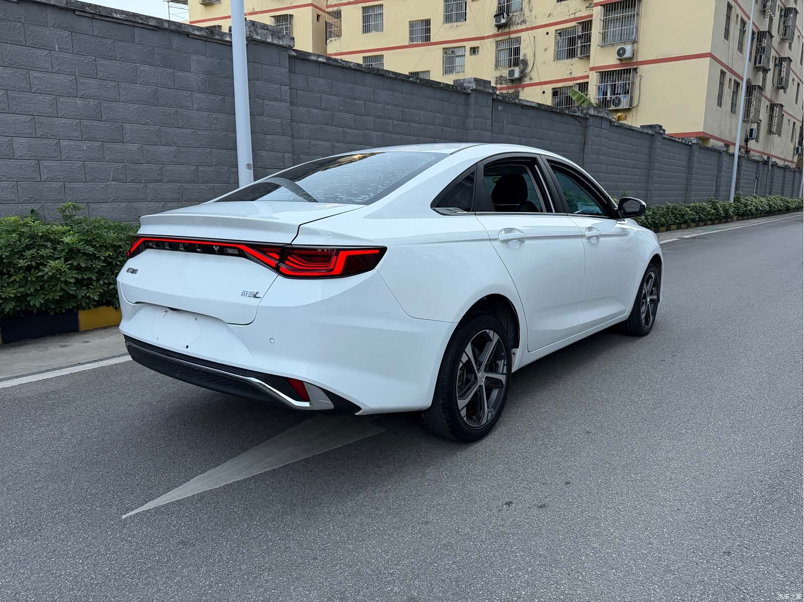 Geely Emgrand, 2022 23