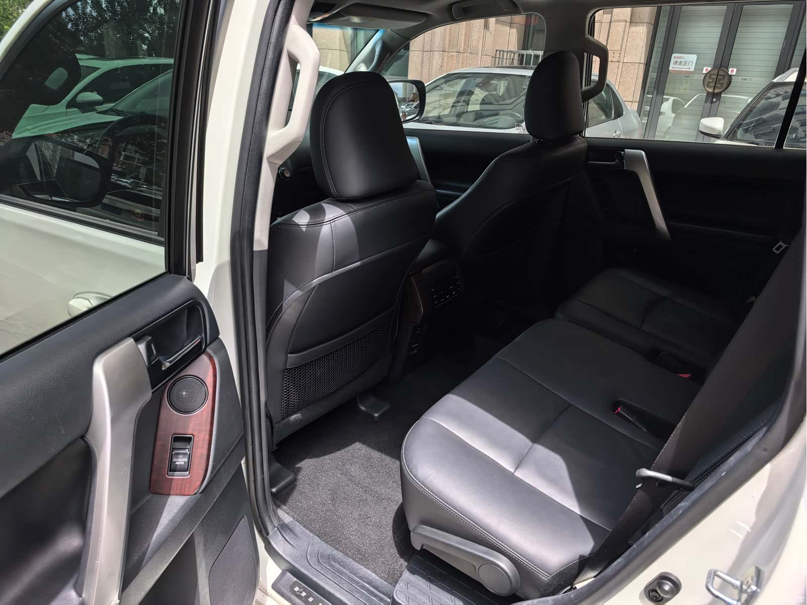 Toyota Prado, 2017 8