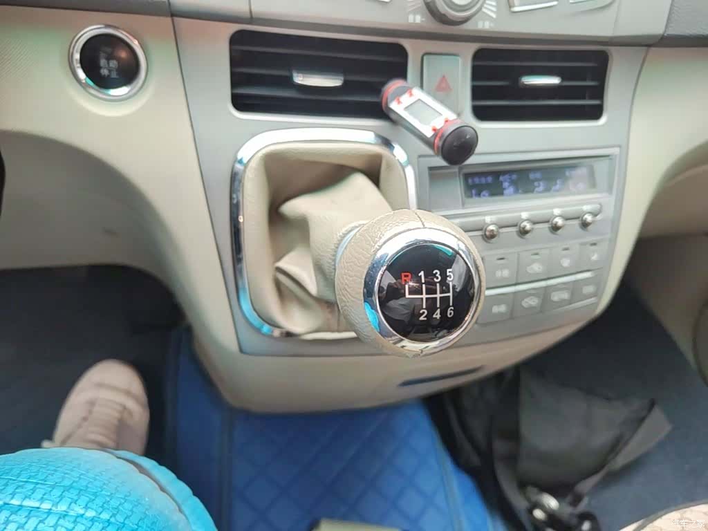 BYD M6, 2014 10