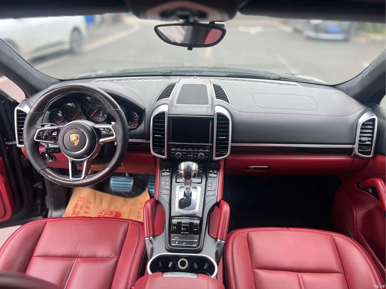 Porsche Cayenne, 2013 11