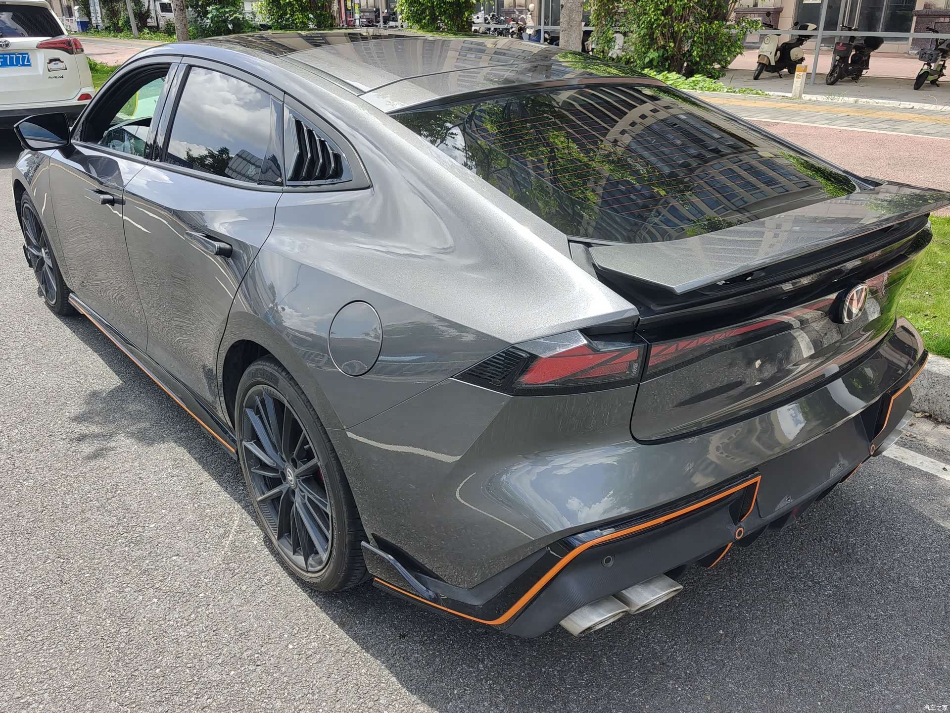 Changan UNI-V, 2023 10