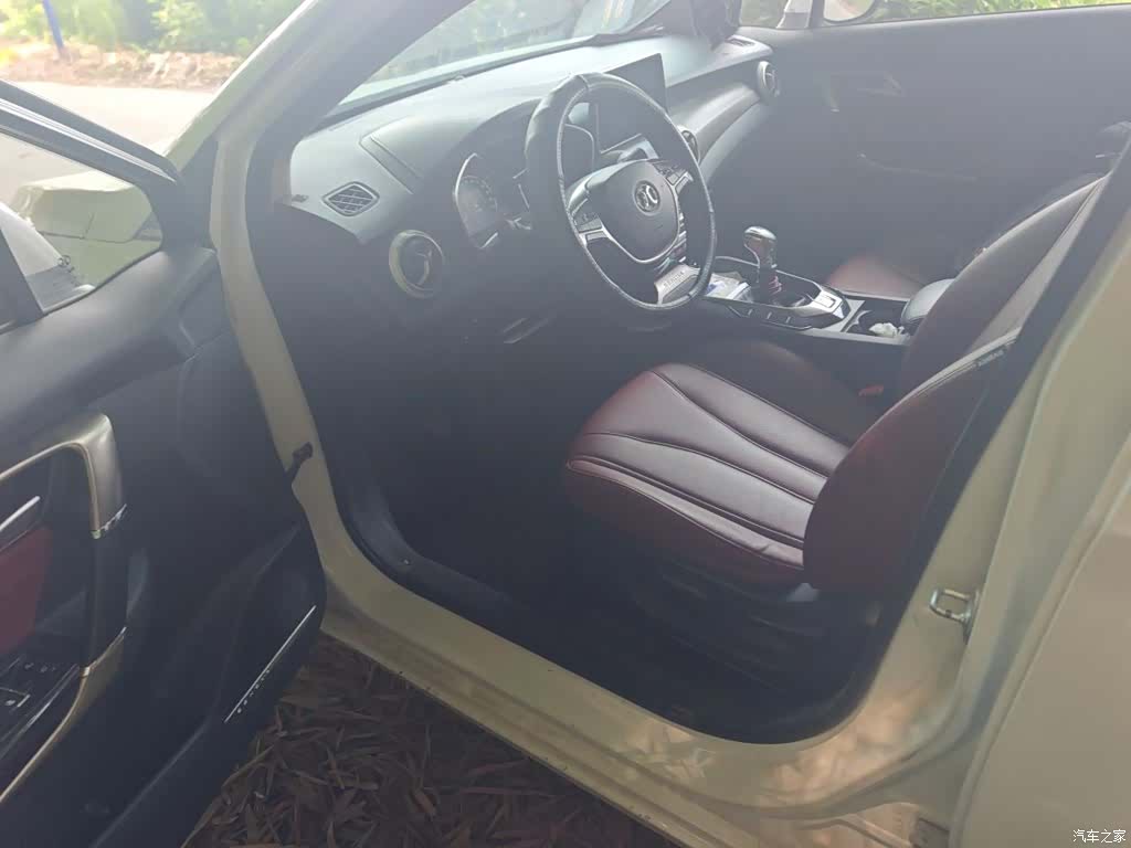 BAIC D50, 2018 17