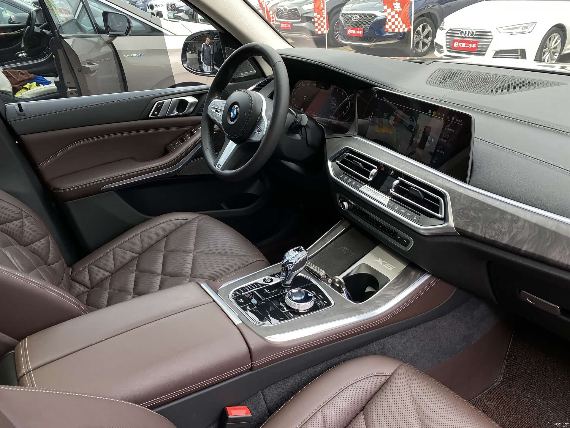 BMW X5, 2022 11