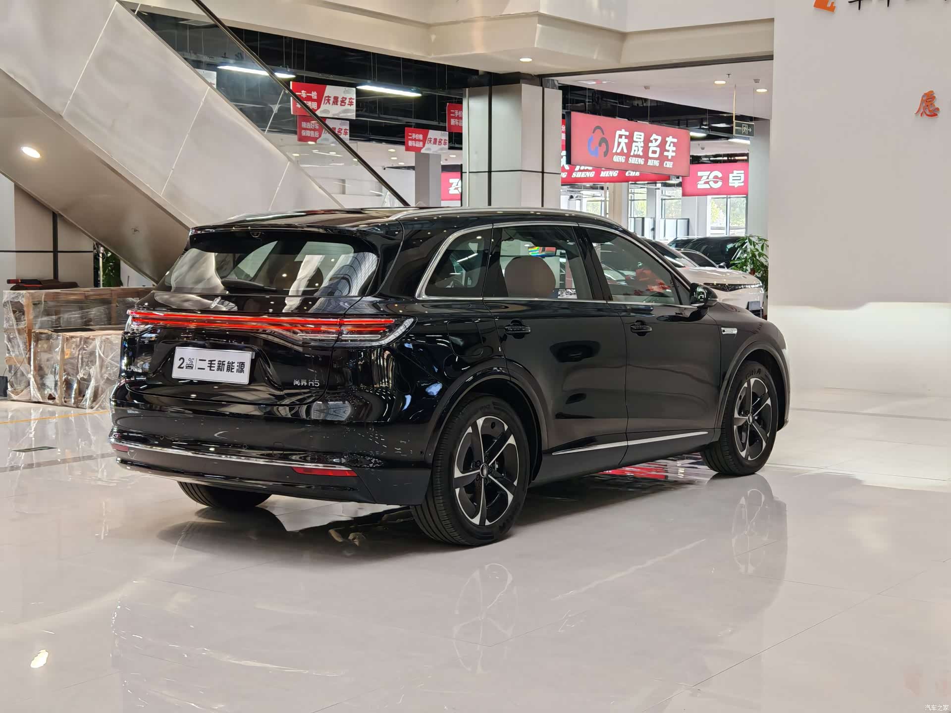 SAIC ShangJie H5, 2025 6
